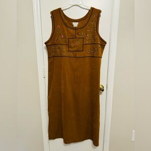 White Stage Brown Dress Size Large (16/18)